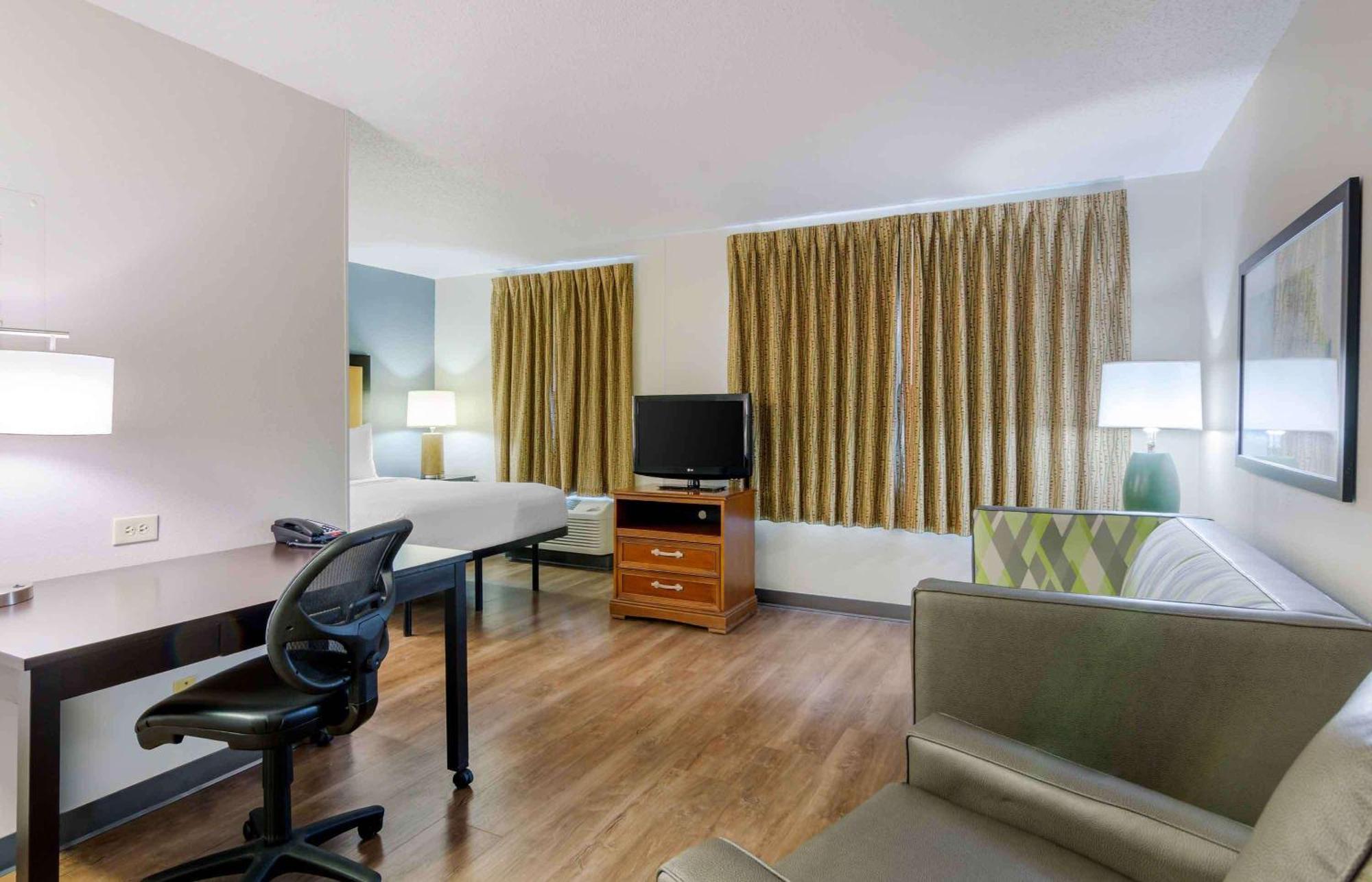 Extended America - Richmond - W Broad Street - Glenside - North Dumbarton